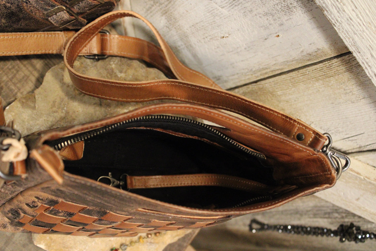 Bed|Stu Keiki Black Lux Tan Rustic Handbag