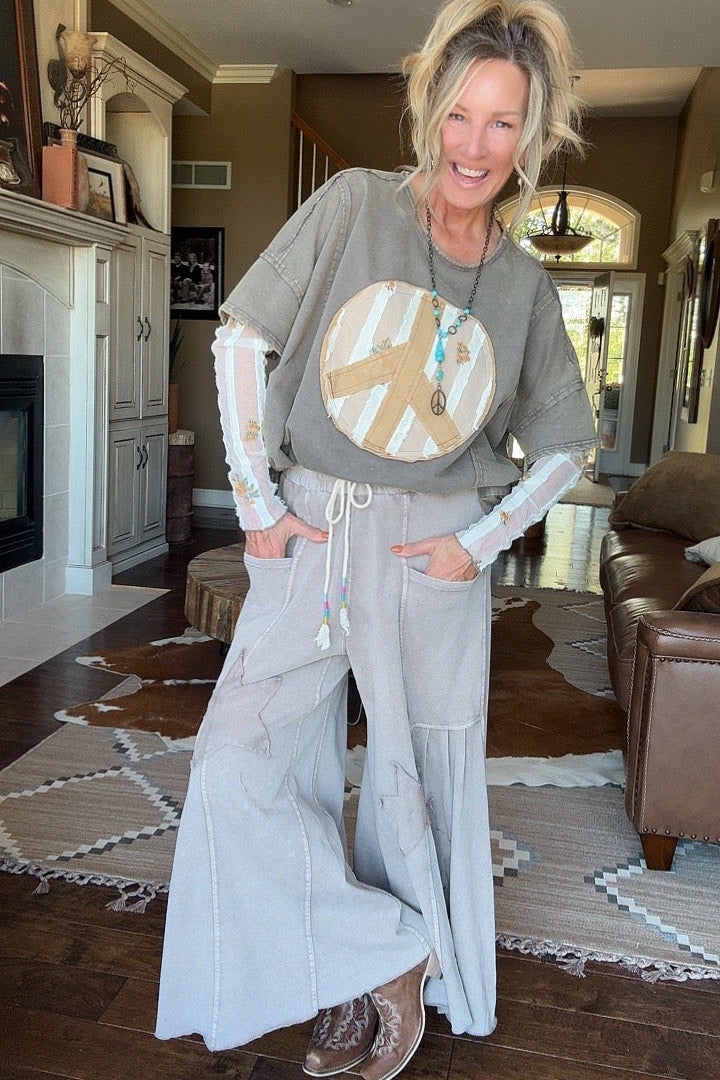 Mocha Star Relaxed Pants