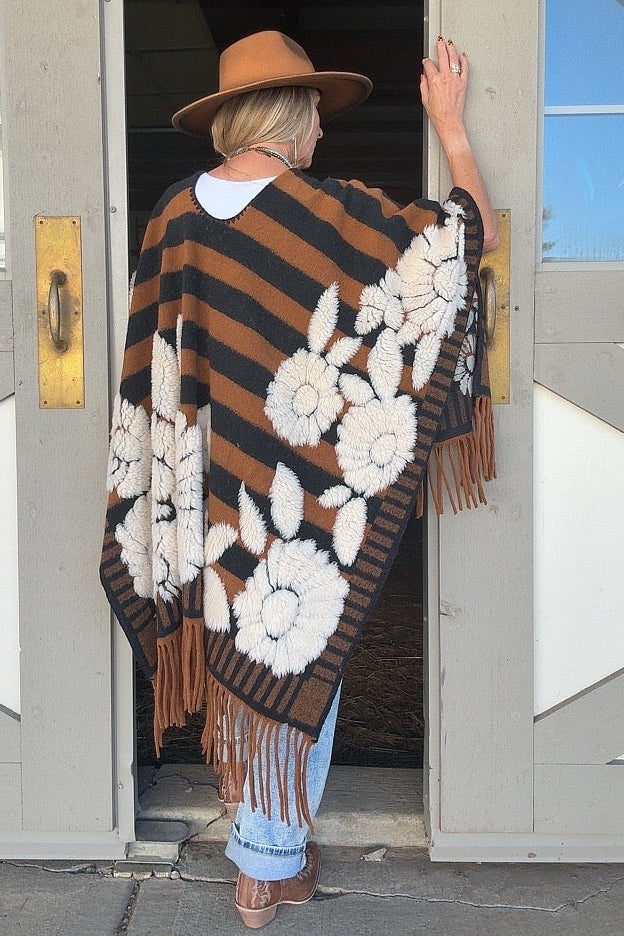 Saddle &amp; Trail Fringe Poncho