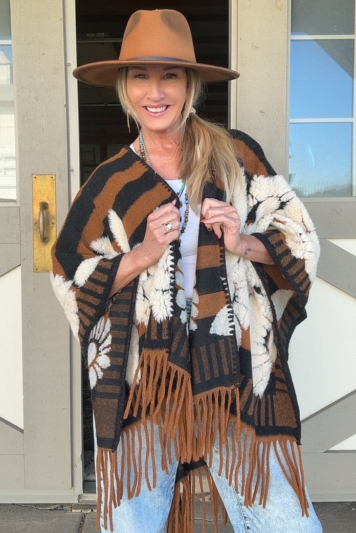 Saddle &amp; Trail Fringe Poncho