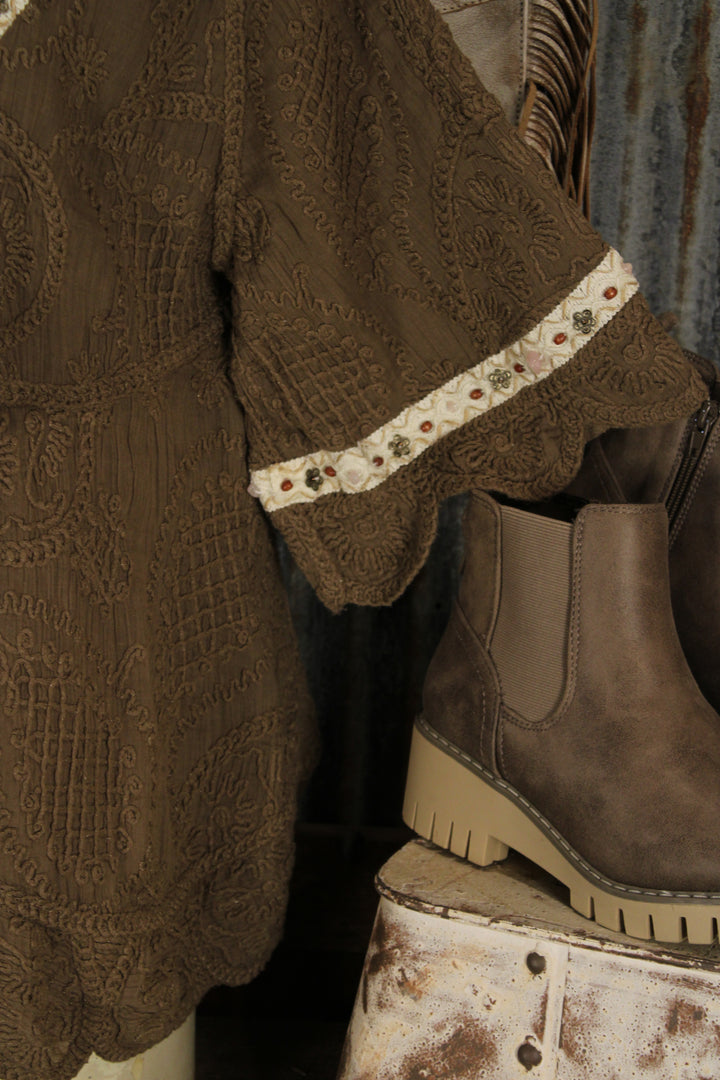 Cocoa Scallop Trim Top