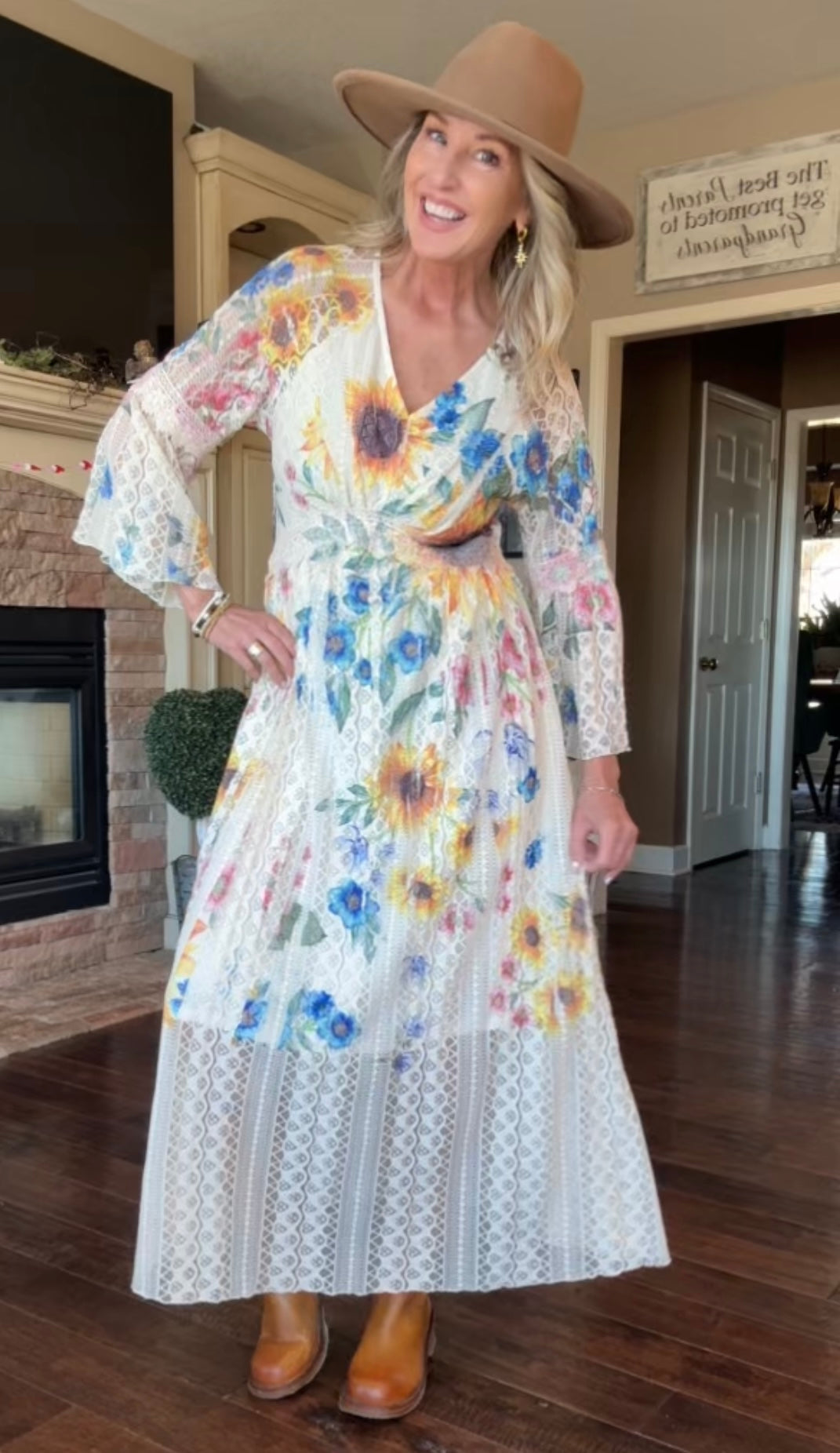 Lead Singer Sunflower Beige Dress