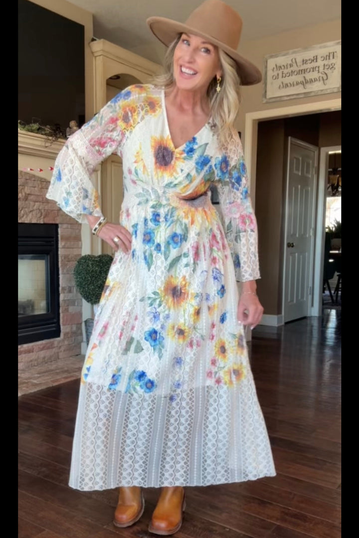 Lead Singer Sunflower Beige Dress