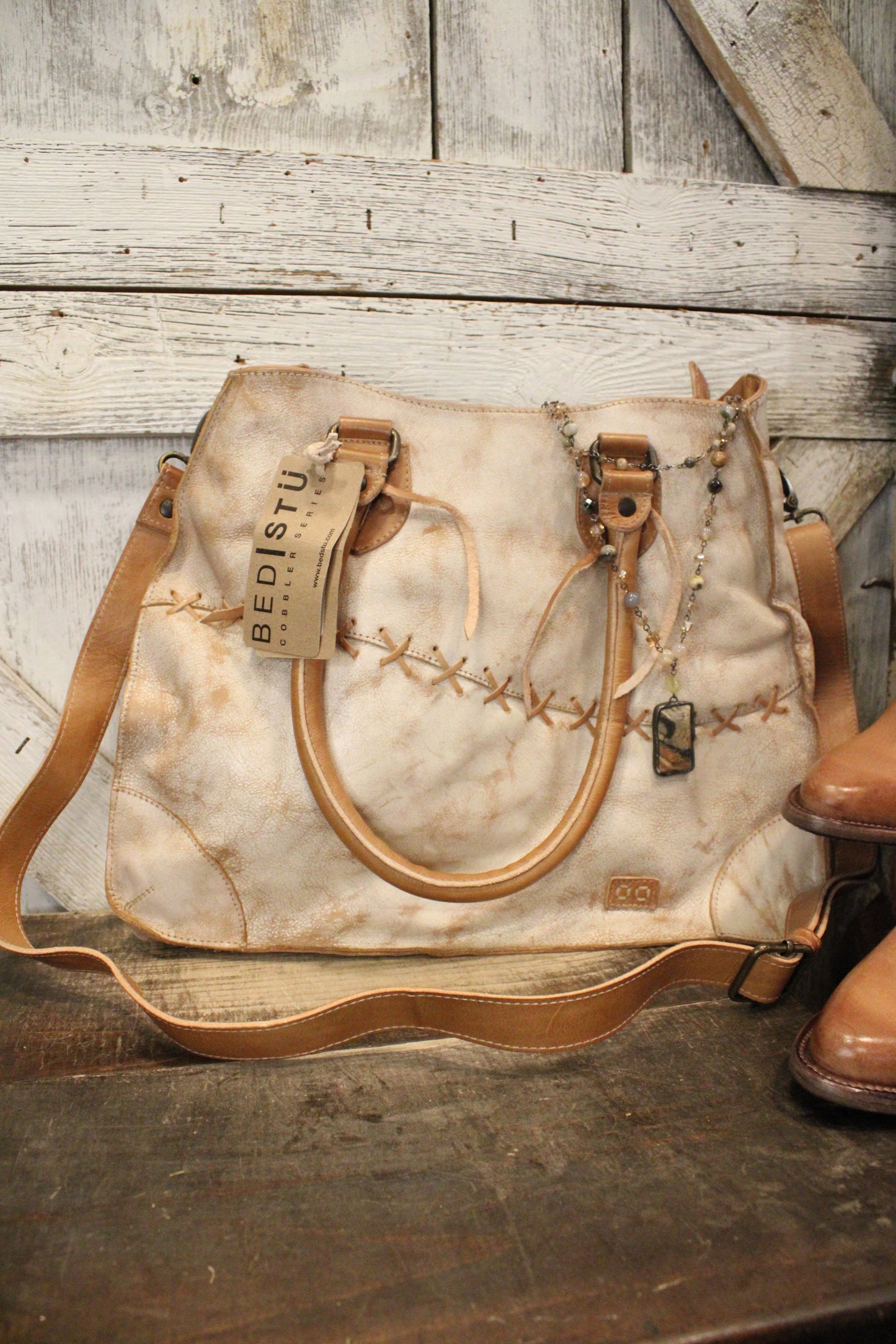 Bed|Stu Bruna Nectar Lux Tan Rustic Handbag
