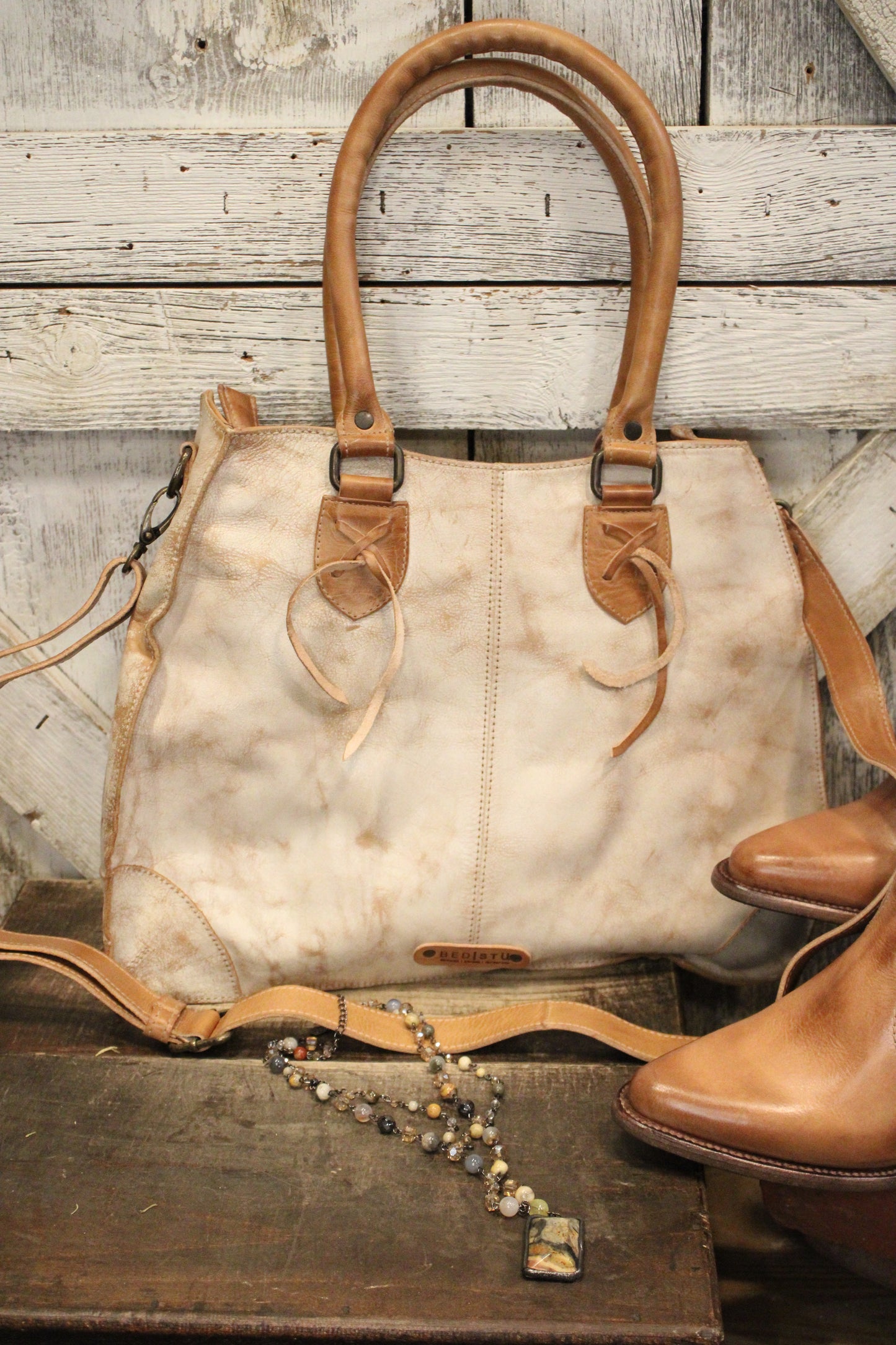 Bed|Stu Bruna Nectar Lux Tan Rustic Handbag