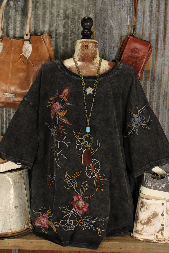 Bloom Shadow Tee