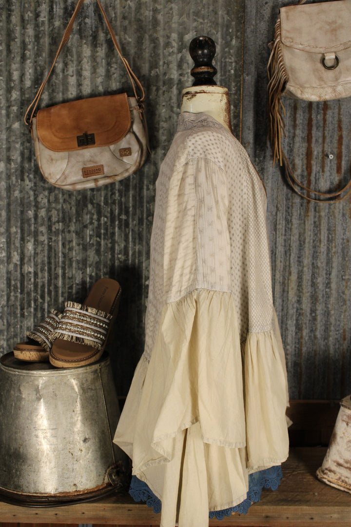 Gentle Morning Latte Kimono