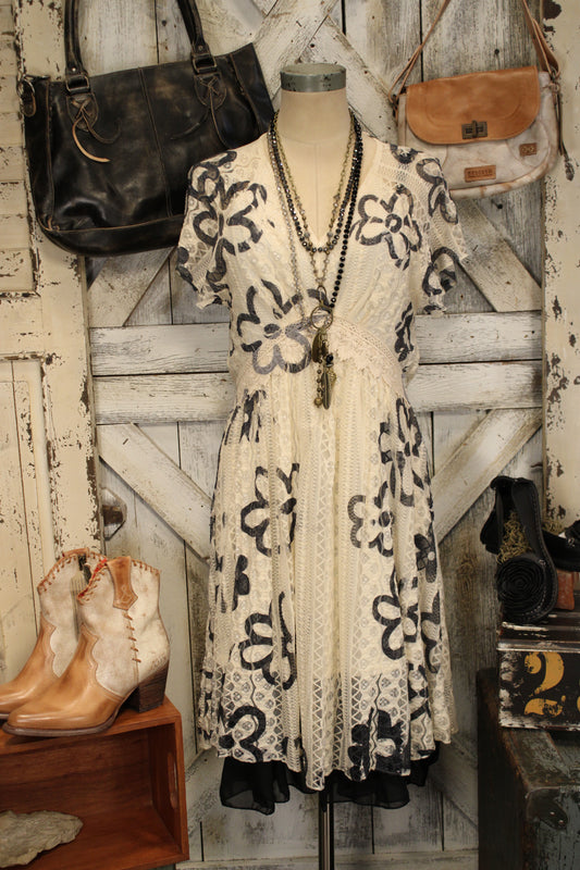 Pop Star New Daisy Dress