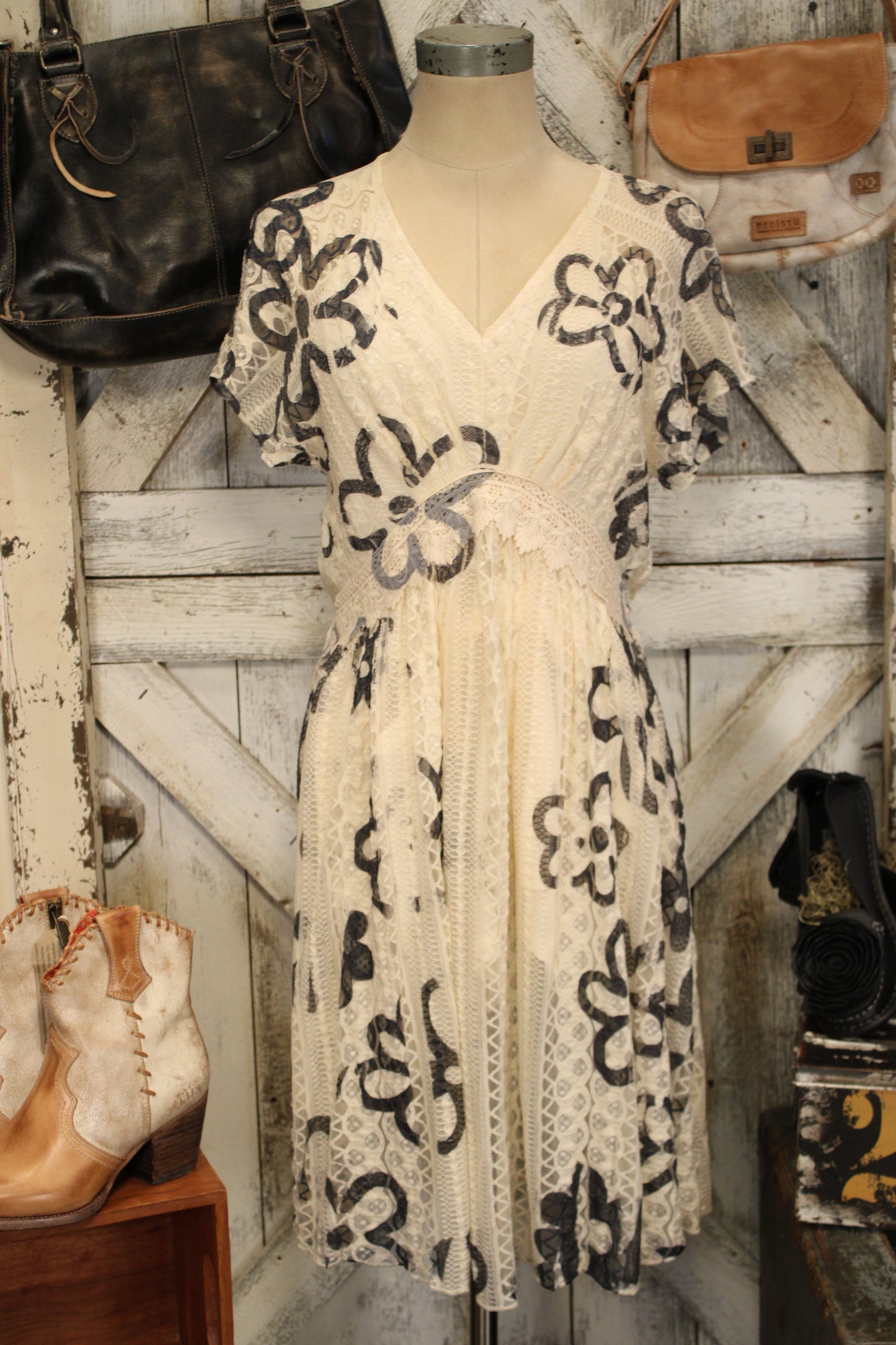 Pop Star New Daisy Dress