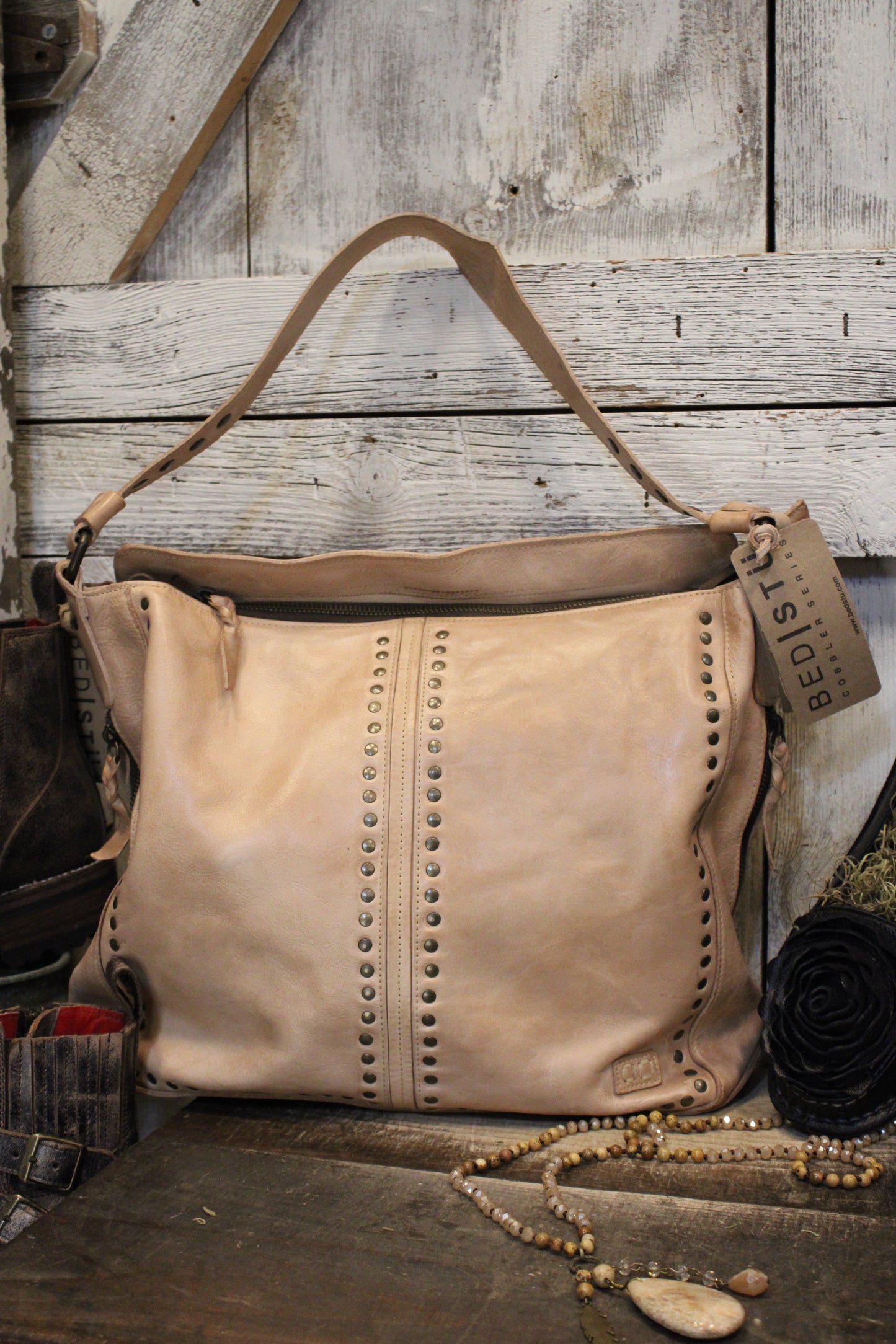 Bed|Stu Packet LTC Oats DD Handbag