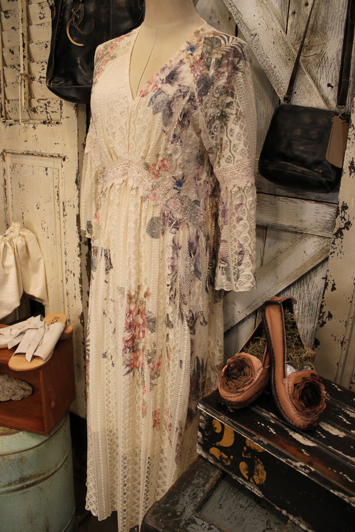 Lead Singer Watercolor Beige Dress