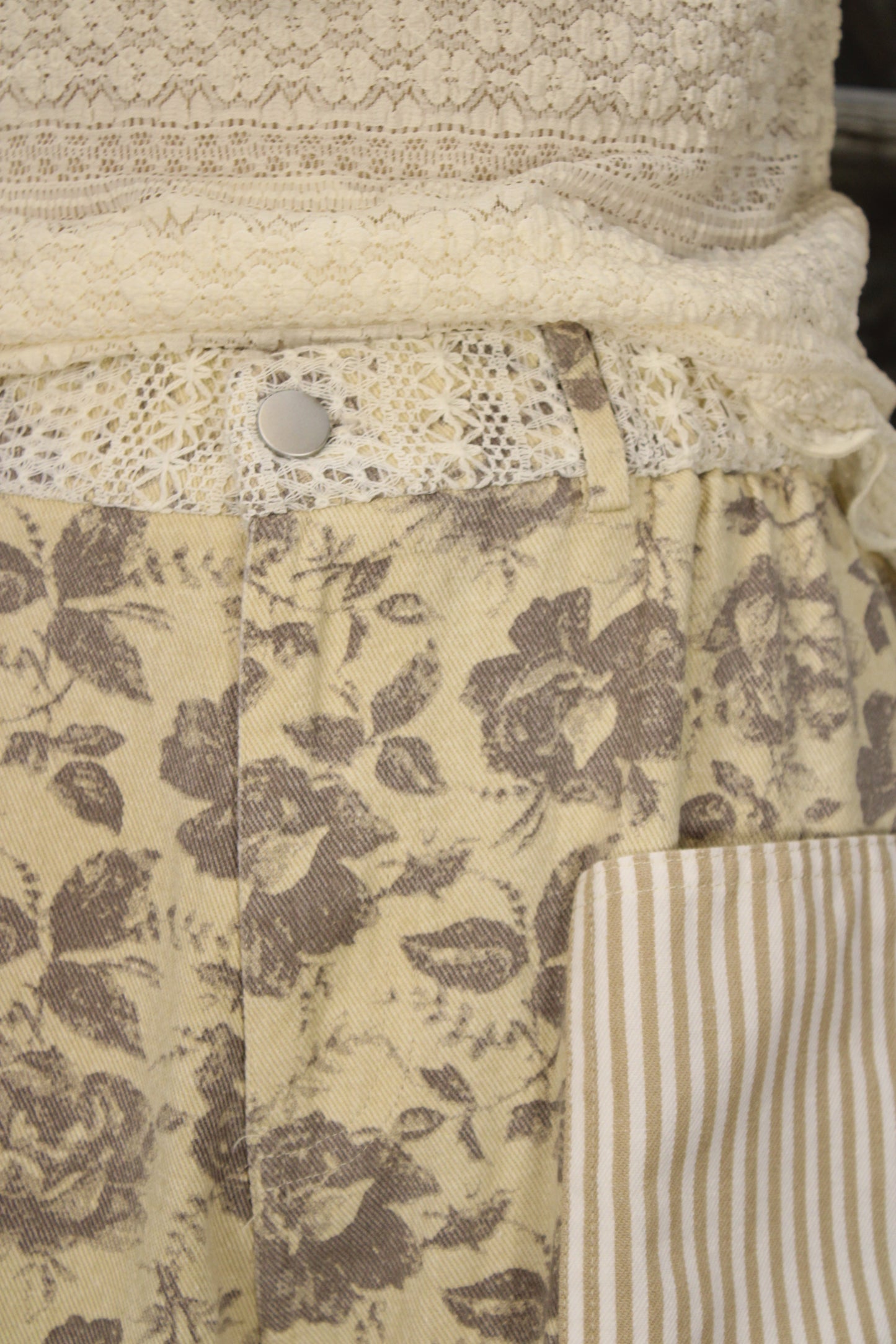 Vintage Americana Bloom Pants