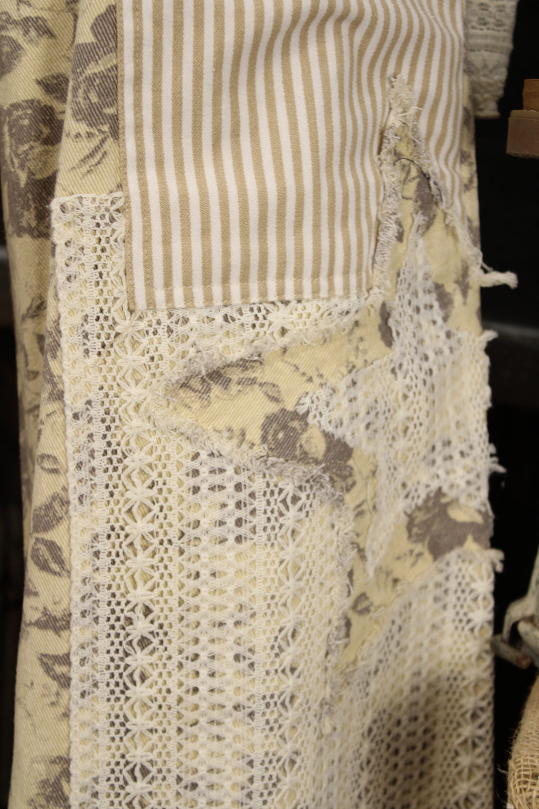 Vintage Americana Bloom Pants