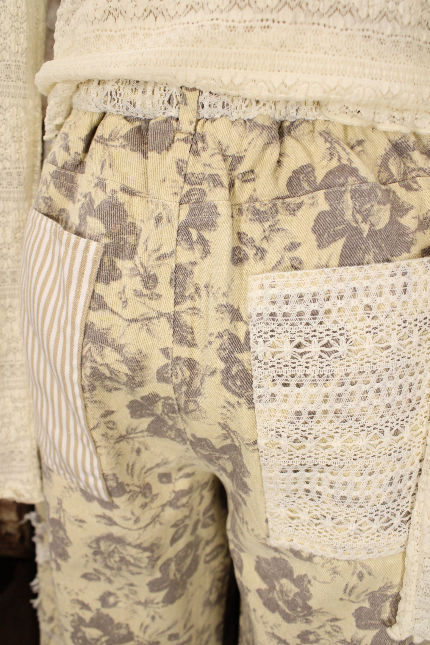Vintage Americana Bloom Pants