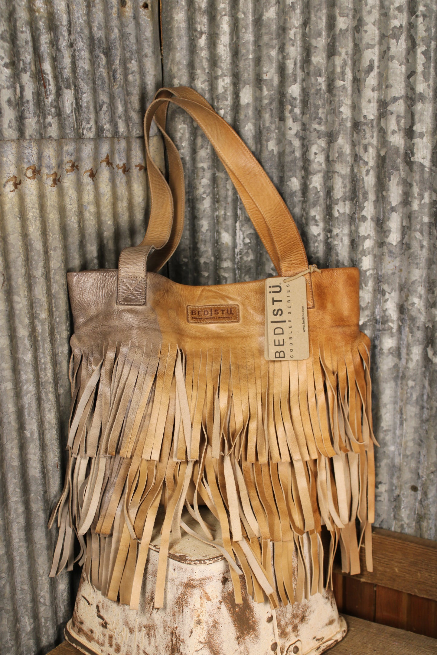 Bed|Stu Rimes Desert Stone TD