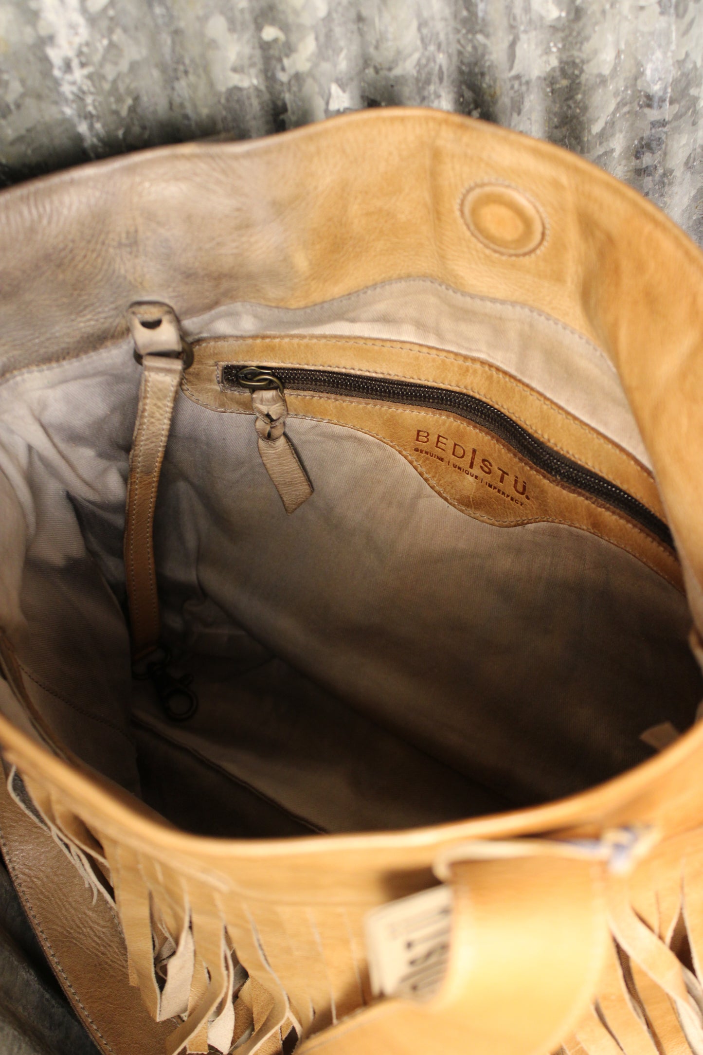 Bed|Stu Rimes Desert Stone TD