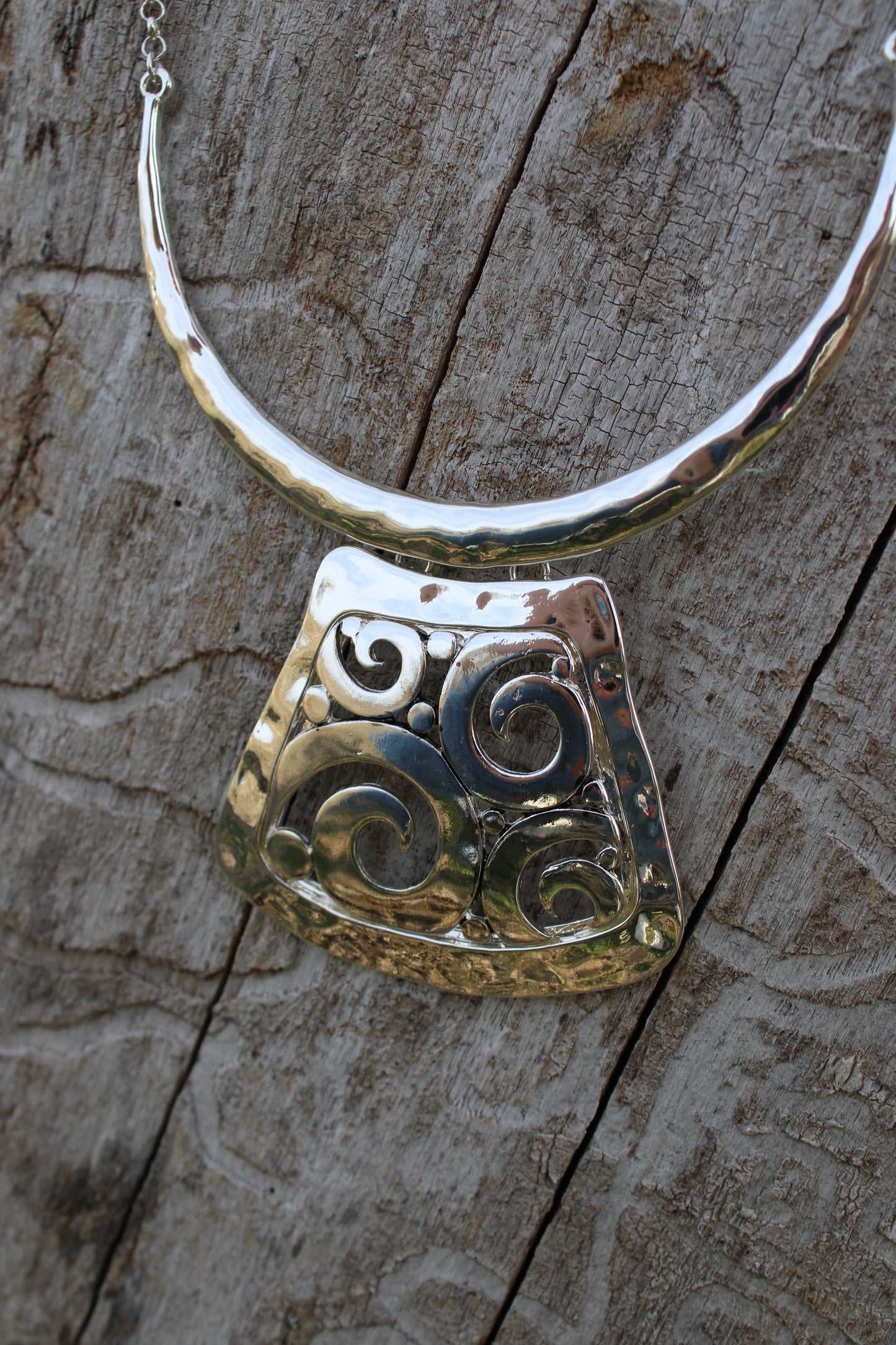 Silver Tides Necklace