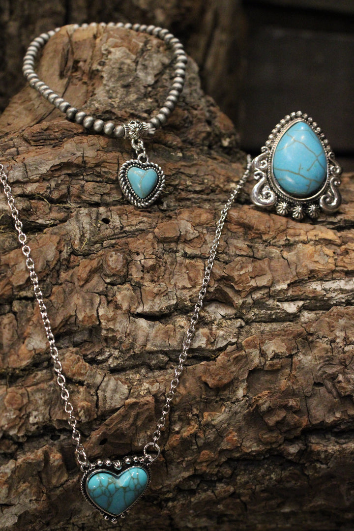 Turquoise Teardrop Estate Ring