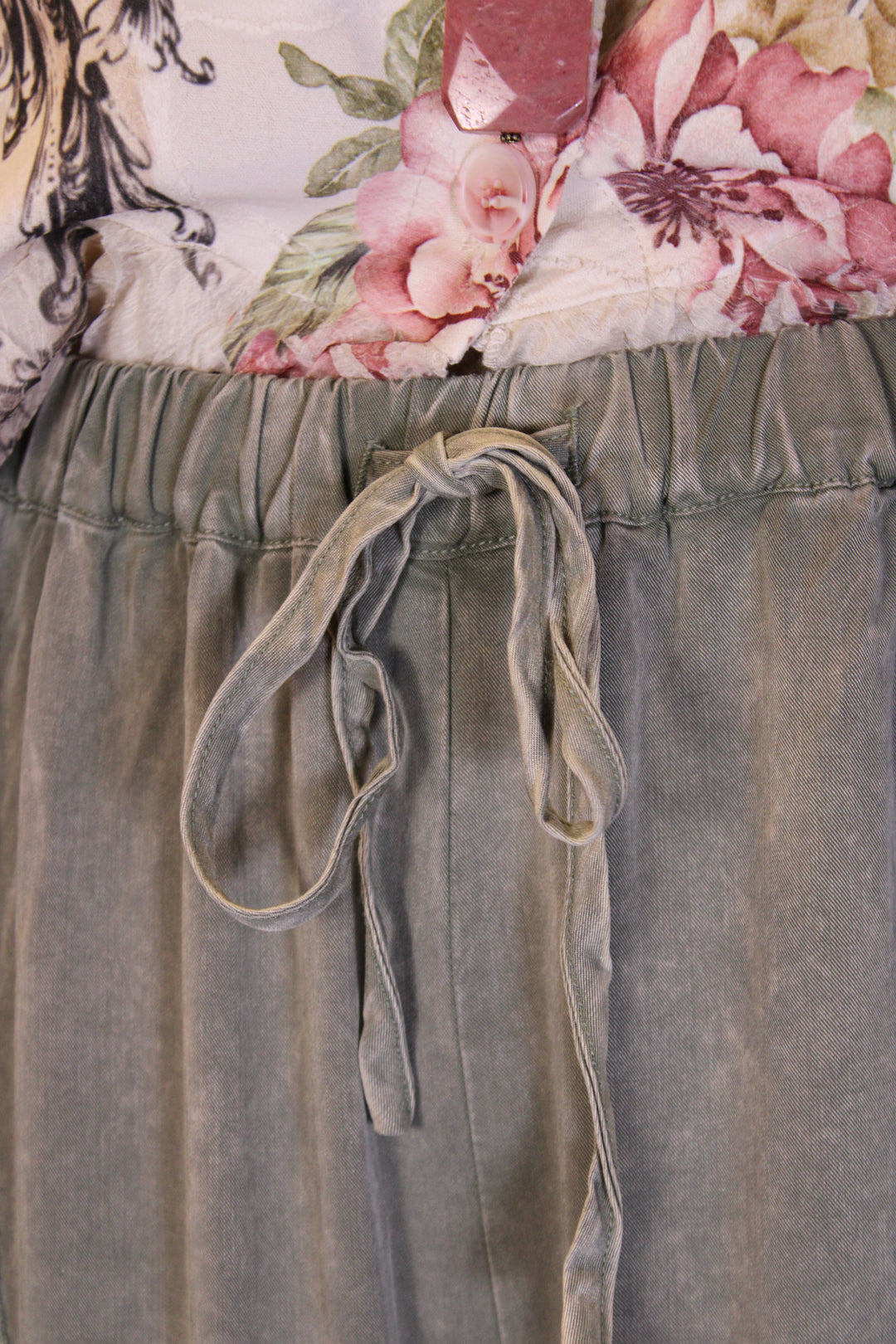 Deep Sea Ruffle Pants