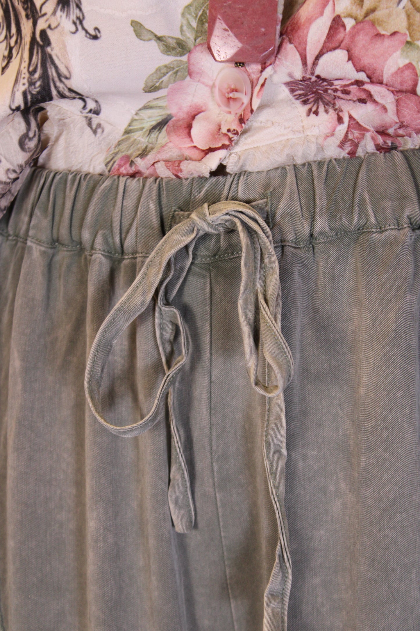 Deep Sea Ruffle Pants