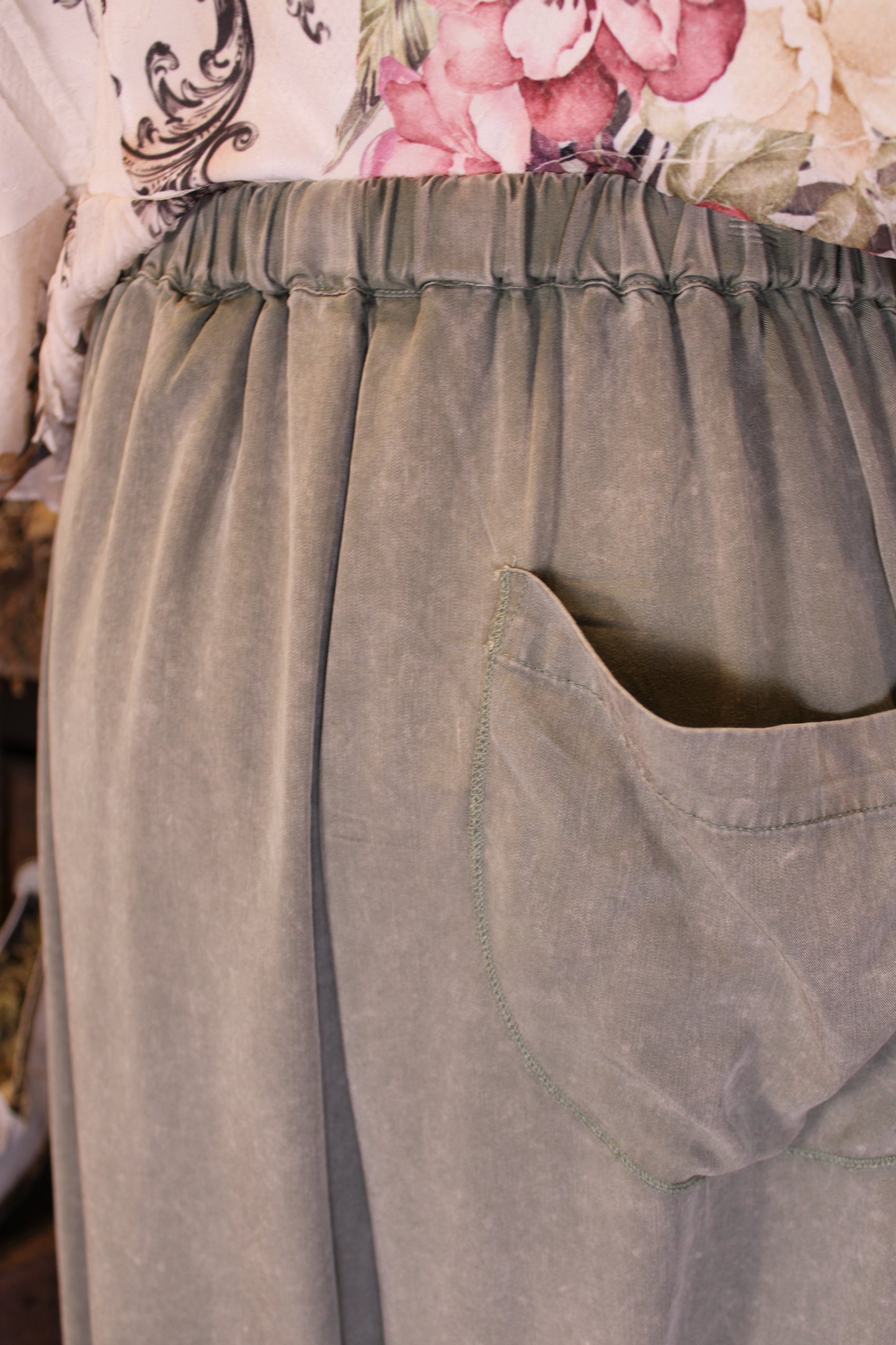 Deep Sea Ruffle Pants