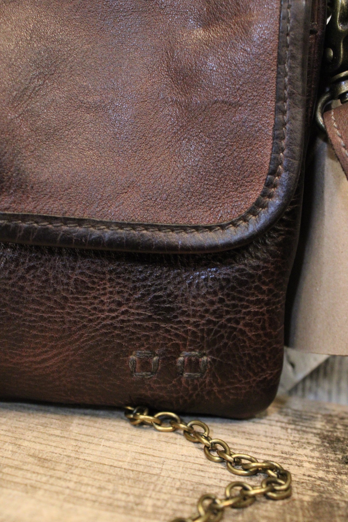 Bed|Stu Ziggy Teak Rustic Handbag