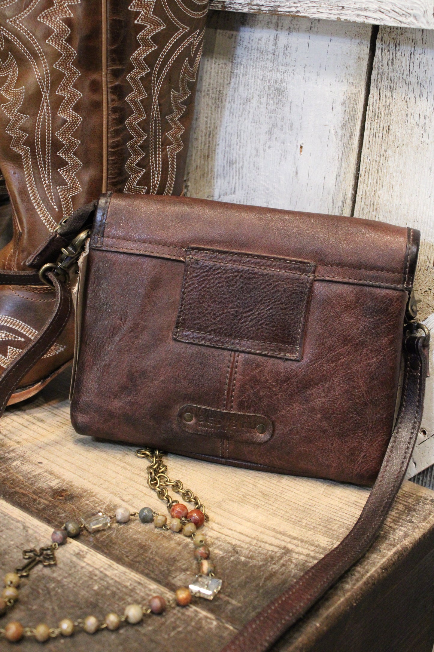 Bed|Stu Ziggy Teak Rustic Handbag