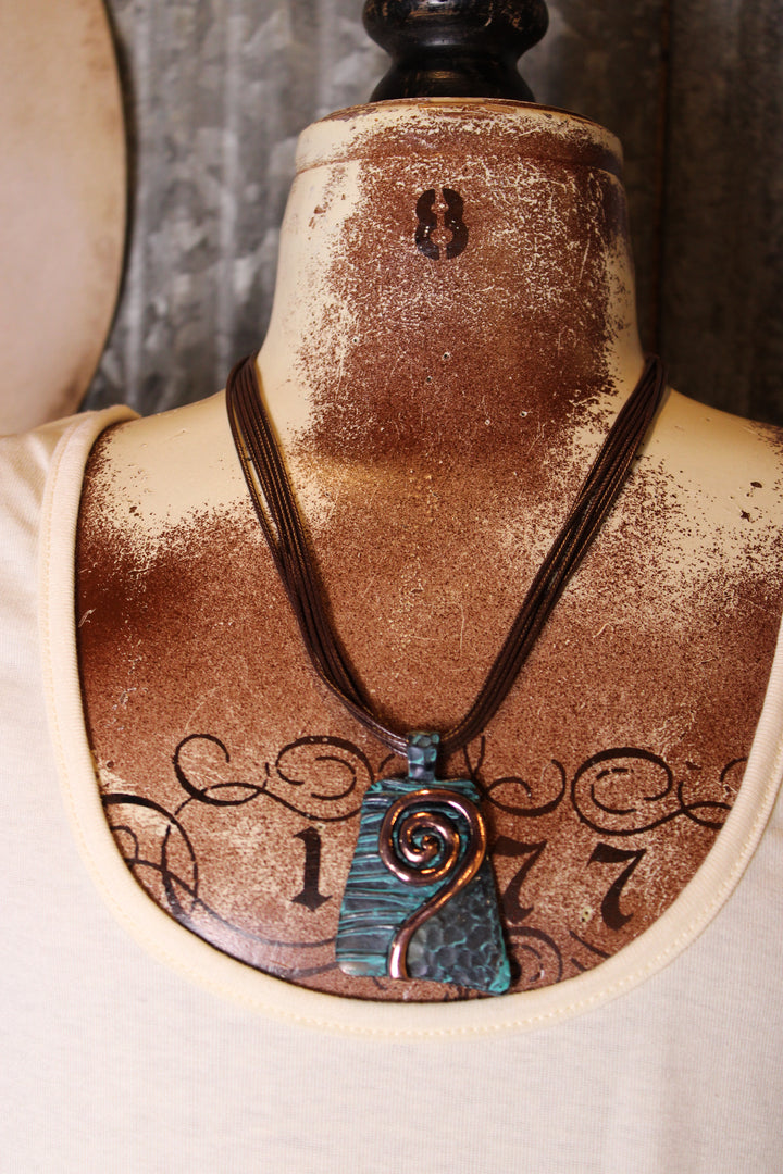 Modern Motion Necklace