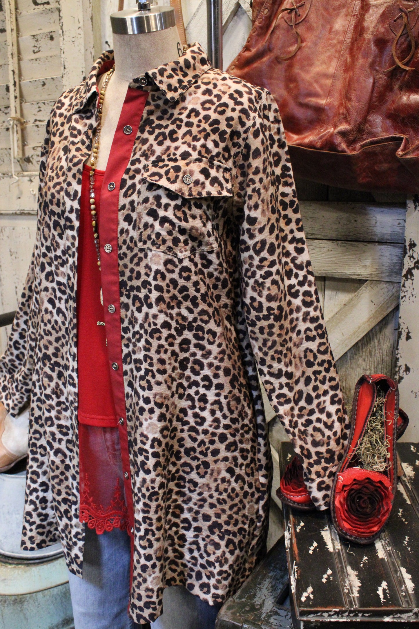 Jungle Muse Button Up