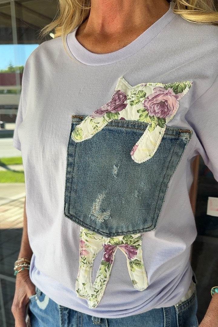 FGO Climbing Kitty Quilt Applique T-shirt