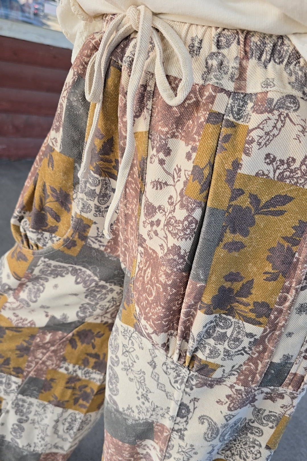 Mosaic Pocket Pants