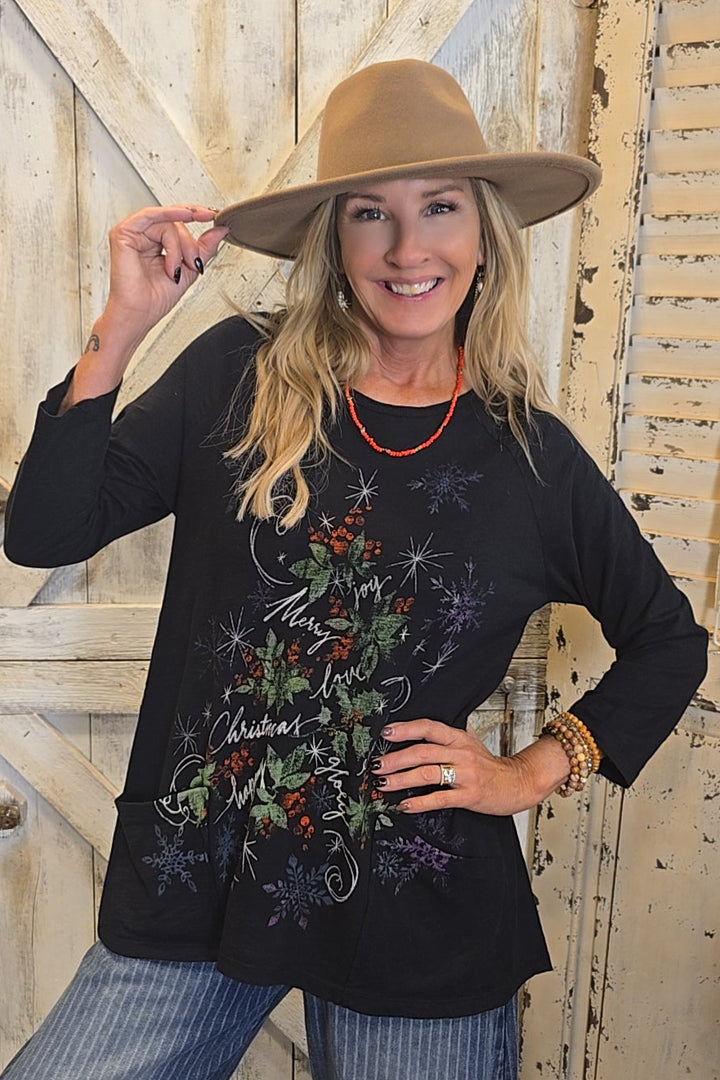 Winterberry Wishes Cotton Tunic