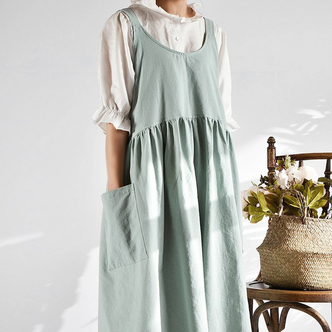 Meadow Sage Apron
