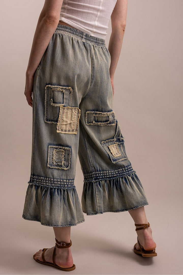 Barn Blooms Ruffle Crop Pants