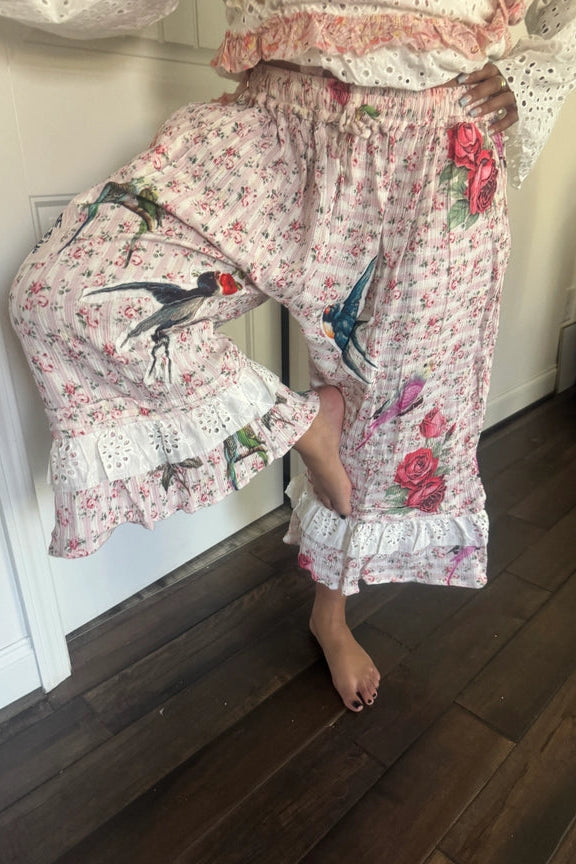 Songbird Garden Capris