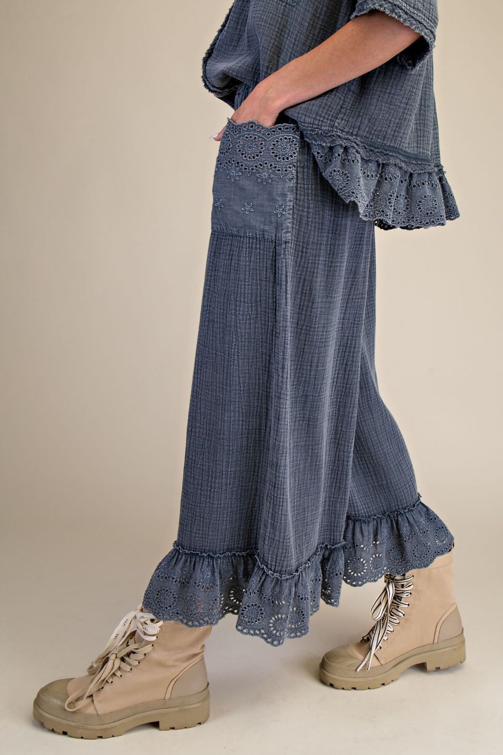 Gauze Charcoal Ruffle Pants