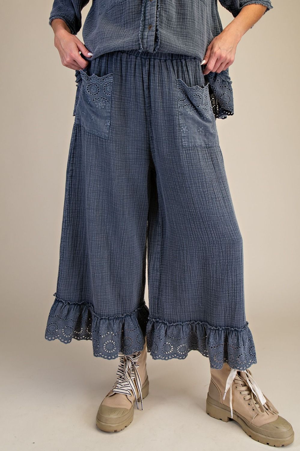 Gauze Charcoal Ruffle Pants